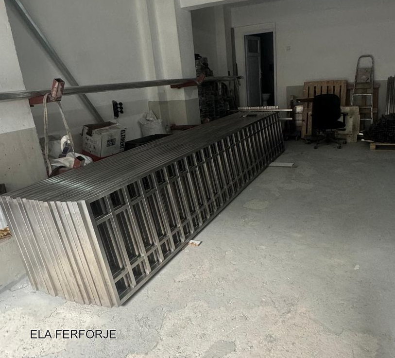 Gebze fabrika giriş kapısı demir doğrama ferforje uygulaması